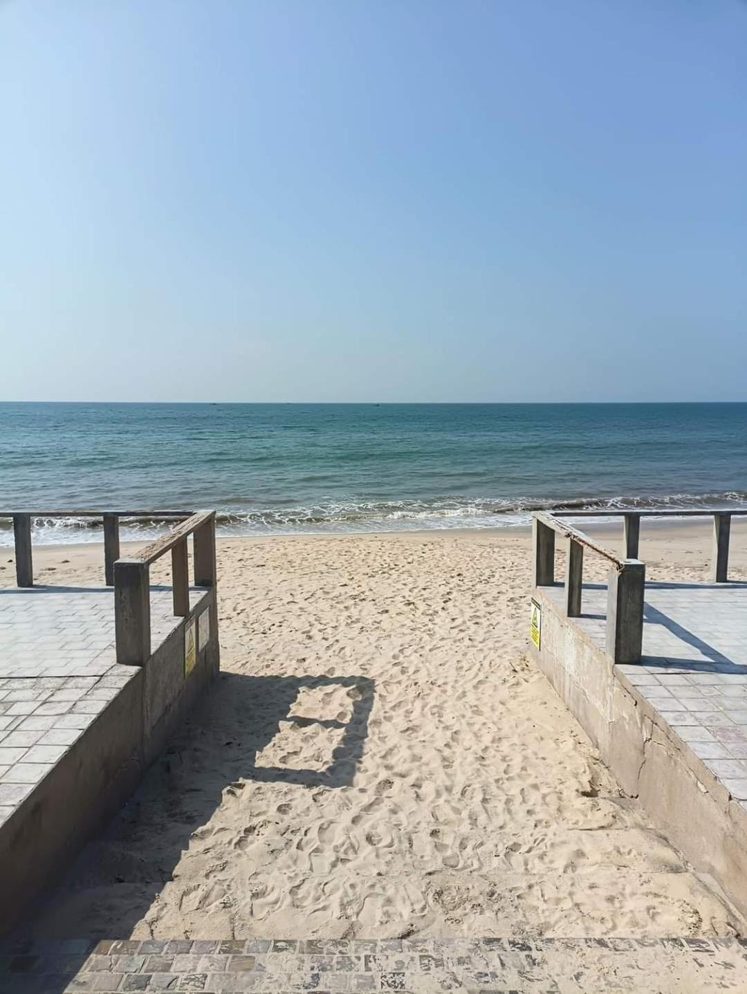 Full Moon Beach Resort Mui Ne Exterior photo