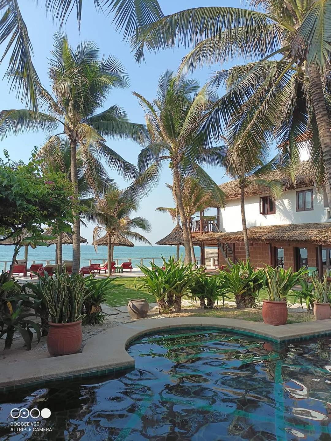 Full Moon Beach Resort Mui Ne Exterior photo