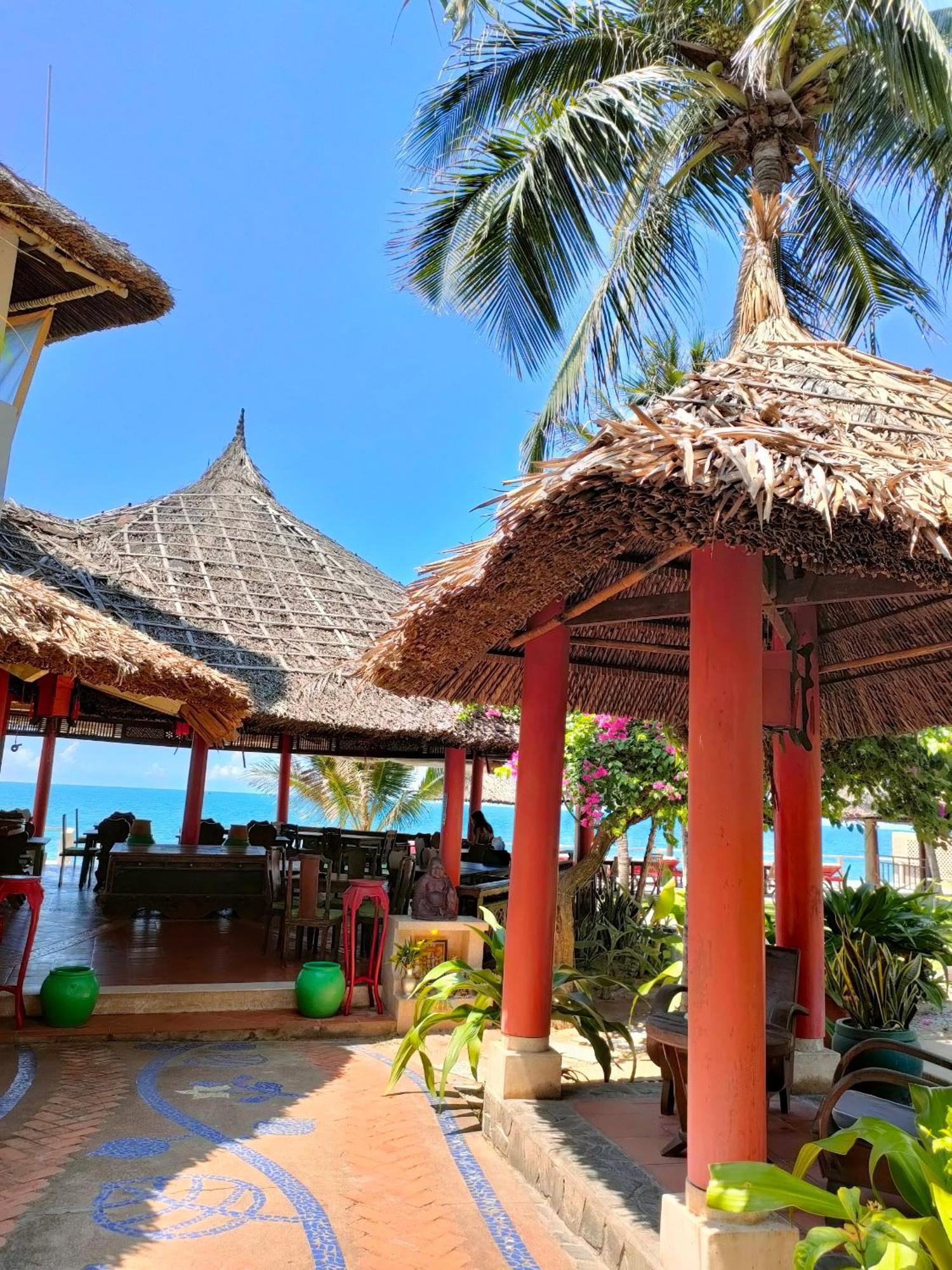 Full Moon Beach Resort Mui Ne Exterior photo