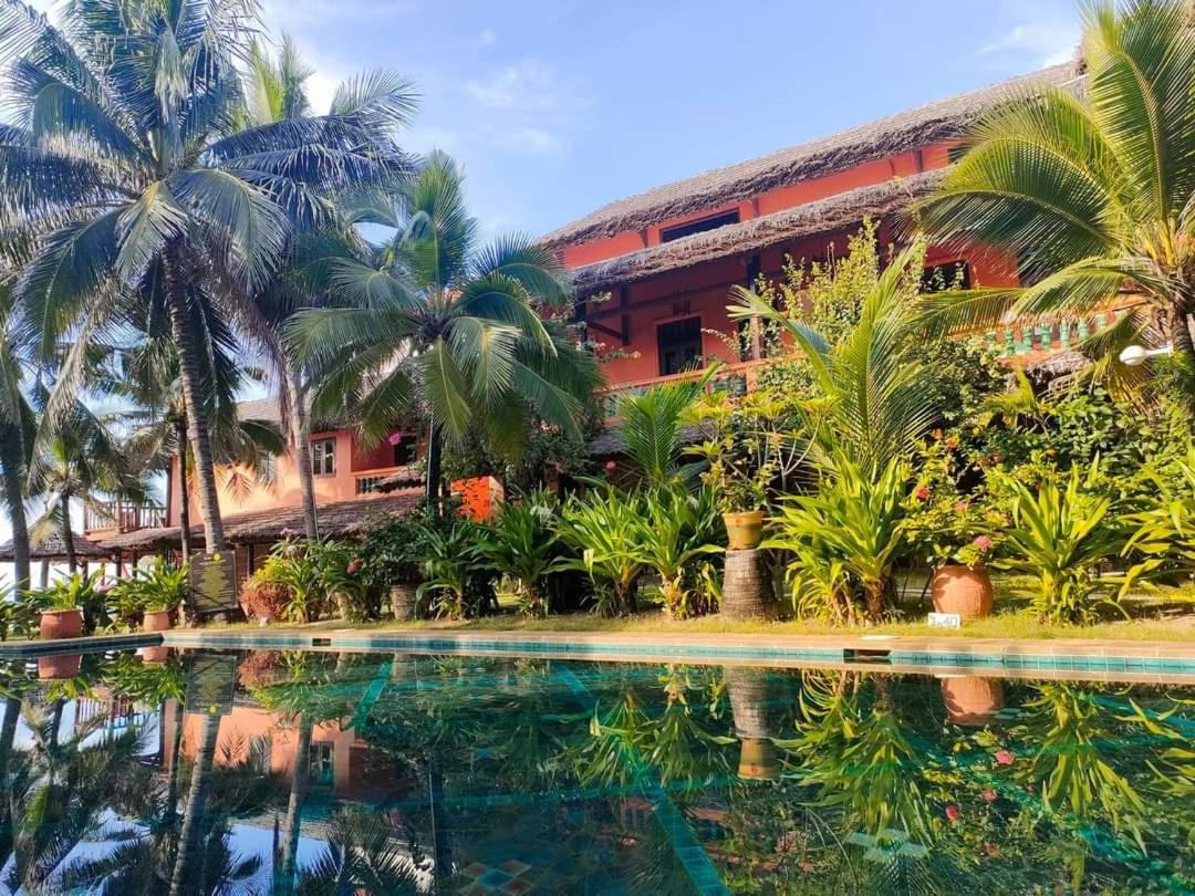 Full Moon Beach Resort Mui Ne Exterior photo
